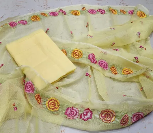Classic Kota Doria Saree – Light, Airy & Perfect for Daily Elegance